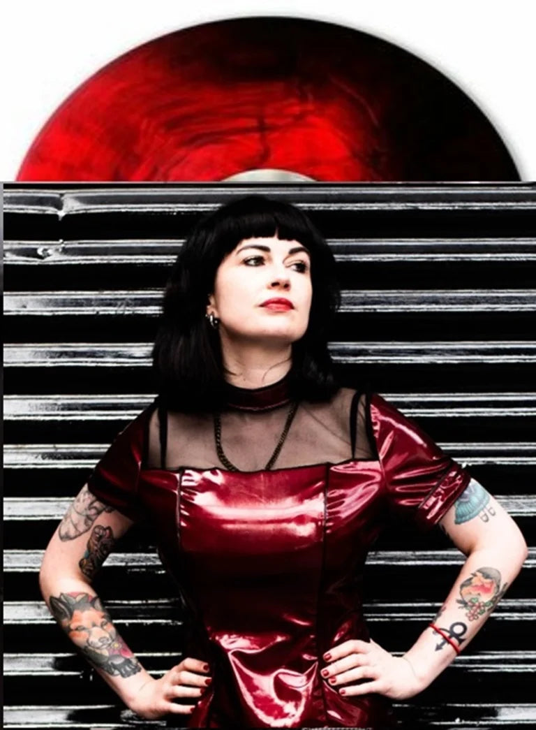 Molly Vulpyne - Amortise